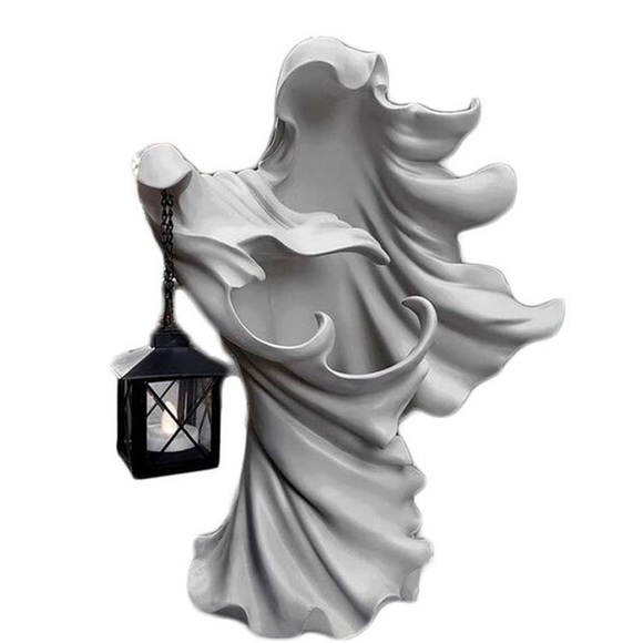 Resin Lantern Ghost - Picture 3 of 3